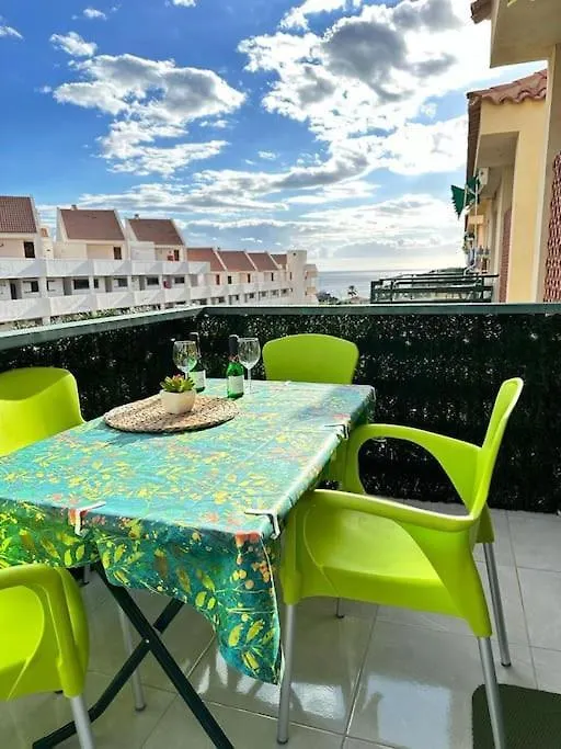 Apartment Tropical Lounge, Los Cristianos, Pool & Sea, Wifi