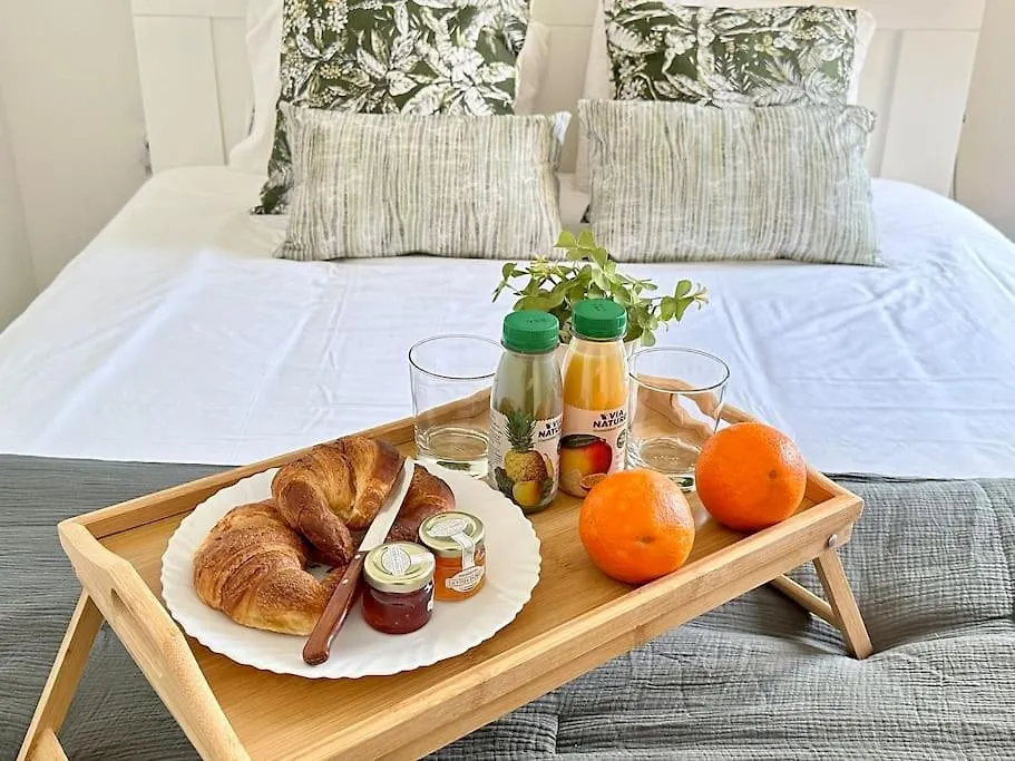 Tropical Lounge, Los Cristianos, Pool & Sea, Wifi 0*, Los Cristianos (Tenerife) Spanien